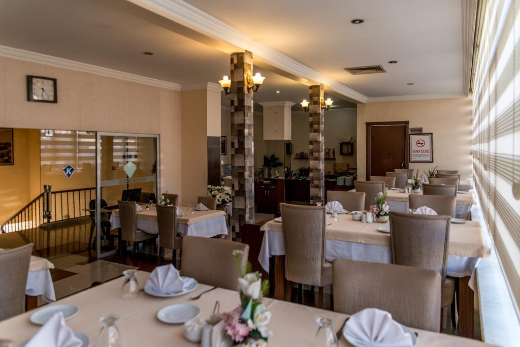 Kristal Otel Adana Exterior foto